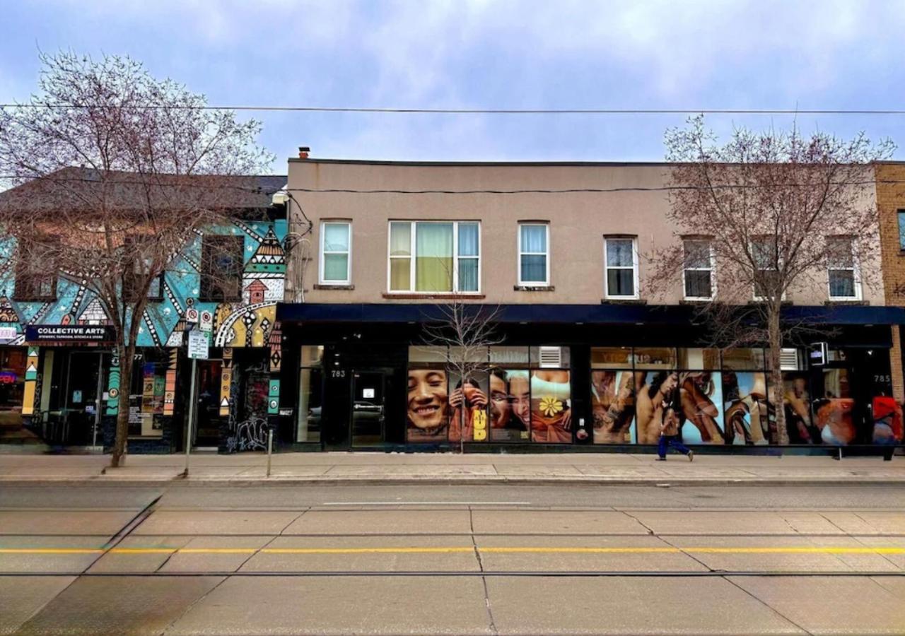 Dragon Gate Inn Toronto Exterior foto